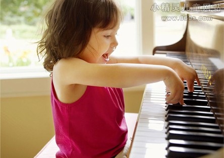 从小培养孩子学习钢琴的7大好处