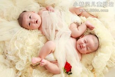 最新双胞胎宝宝英文名