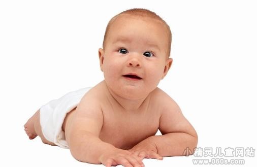 宝宝舌苔发白的原因 宝宝舌苔发白如何治疗