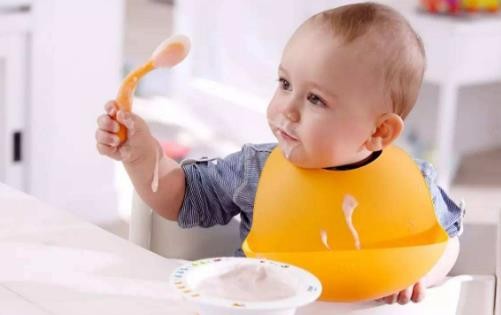 两岁以内的宝宝可不可以喝乳酸菌饮料?