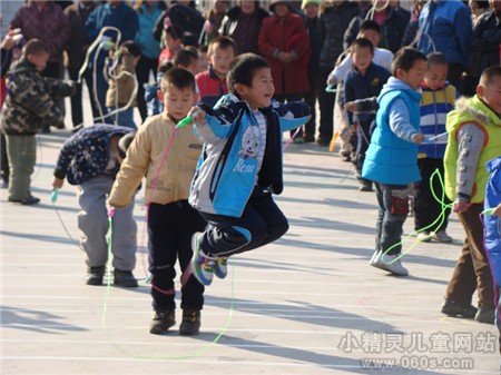 孩子学习跳绳的技巧